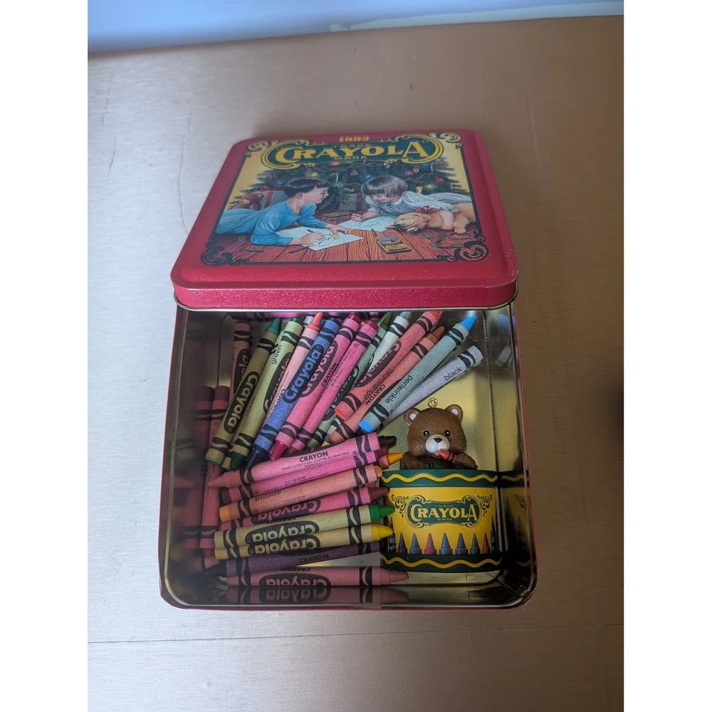 1992 Crayola Tin Box Christmas Scene Children‎ Dog Holiday Decor Collectible